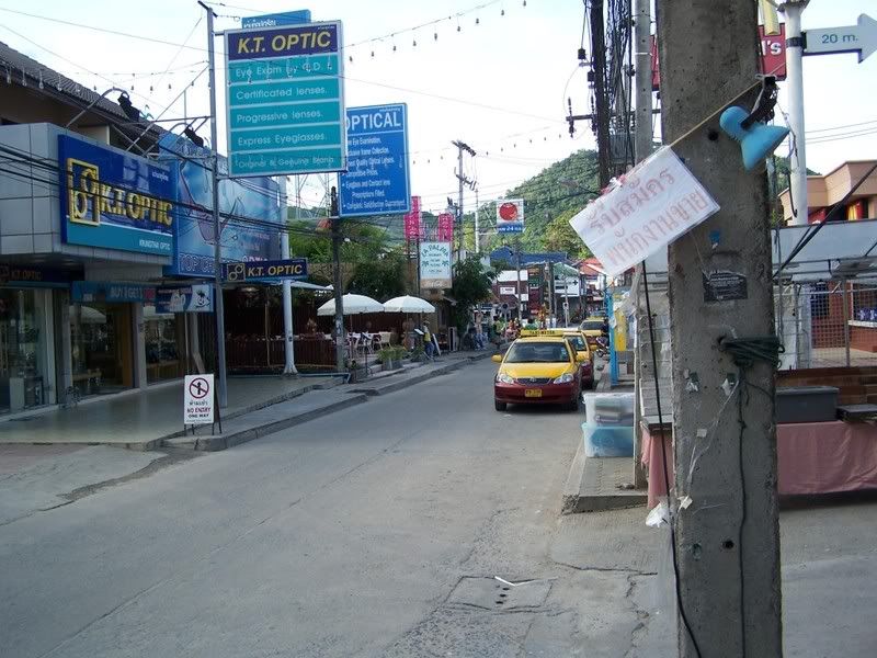 35ThailandVren2009-ThaicatsoStickyf.jpg