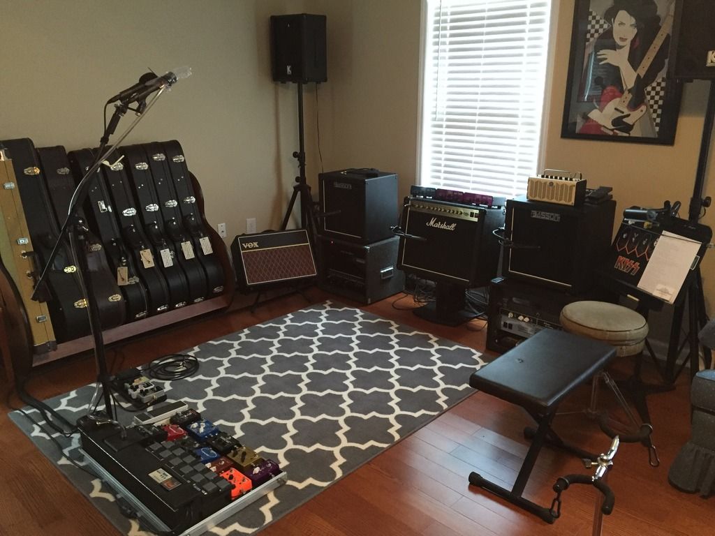 Guitar Rooms: Pics and Ideas Pt. II | Page 24 | The Gear Page