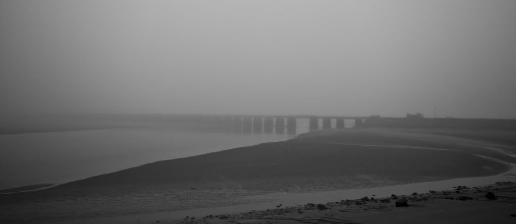 IMAGE: http://i577.photobucket.com/albums/ss217/davo1979/Places/15.jpg