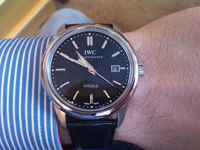 i577.photobucket.com/albums/ss220/amv1981_photos/IWCVintageIngenuier.jpg