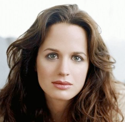 elizabeth reaser Pictures, Images and Photos