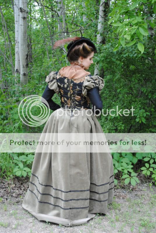   Shakespeare in Love Black Green Renaissance Dress gown costume  